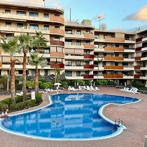 Gecko With Private Parking - 1 Minutes From The Oceanfront! Apartamento